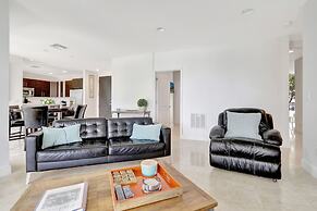 Deerfield Condo Suites by Opus