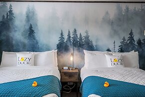 The Lazy Duck Inn