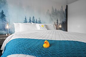 The Lazy Duck Inn