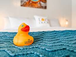 The Lazy Duck Inn