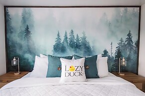 The Lazy Duck Inn