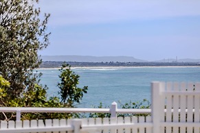Reflections Norah Head Lighthouse Cottages