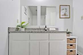 WR Robins Retreat 11bds Hot tub