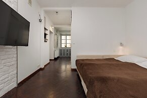 Old Town Apartment Piwna by Renters