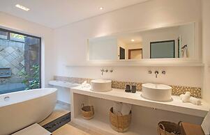 5 Bedroom Luxury Villa at Belle Riviere Residence