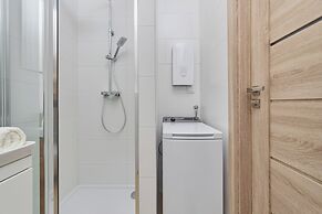 Airport Wrocław Apartment by Renters