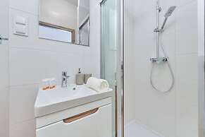 Airport Wrocław Apartment by Renters