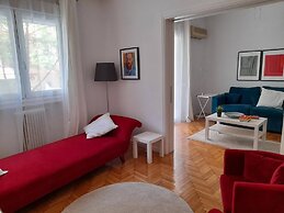 Beautiful Apartment In Central Athens, Pangrati No2443