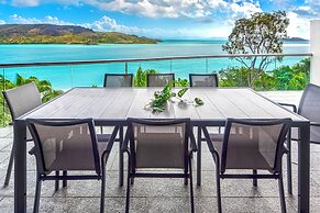 Waves 2 - Ocean views with buggy