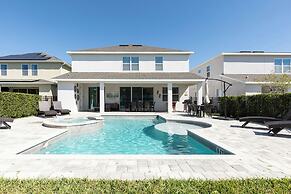 Magic Villa in Kissimmee with Private Pool