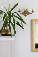 Unique Studio With Mezzanine by Renters