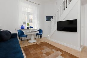 Unique Studio With Mezzanine by Renters