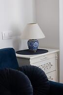 Unique Studio With Mezzanine by Renters