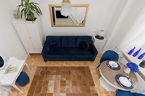 Unique Studio With Mezzanine by Renters