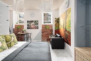 Studio on Dluga Street by Renters