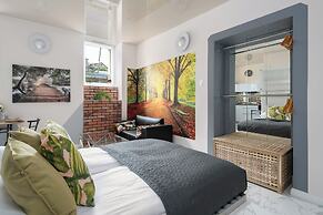 Studio on Dluga Street by Renters