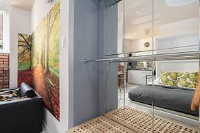 Studio on Dluga Street by Renters