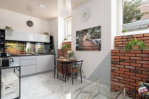 Studio on Dluga Street by Renters