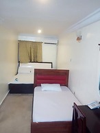 Biggie Hotel and Suites