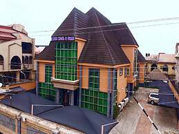 Biggie Hotel and Suites
