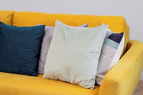 Old Town Apartment Garncarska by Renters