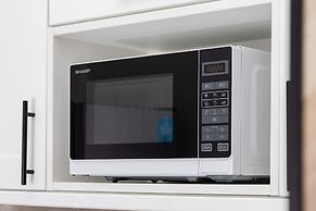 Old Town Apartment Garncarska by Renters