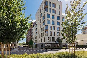 Okrzei Apartment Warsaw Praga by Renters