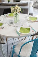 Scandi Małe Garbary Apartment by Renters