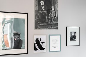 Scandi Małe Garbary Apartment by Renters