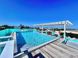 The Suites at Mr Grouper