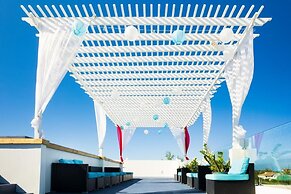 The Suites at Mr Grouper