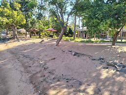 Bimoss Beach Resort & Campsite