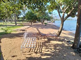 Bimoss Beach Resort & Campsite