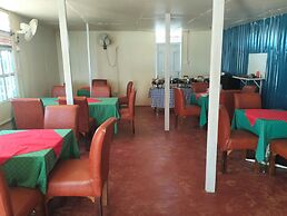 Bimoss Beach Resort & Campsite