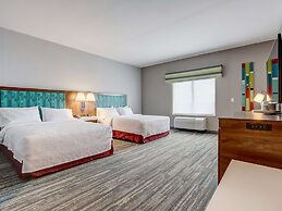 Hampton Inn & Suites Cincinnati Midtown Rookwood