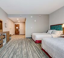 Hampton Inn & Suites Cincinnati Midtown Rookwood