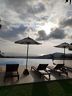 Lamangata Luxury Surf Resort