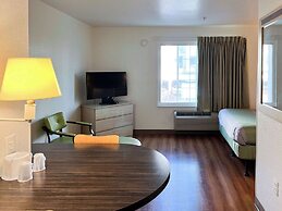 Studio 6 Belmont, CA – San Francisco - Redwood