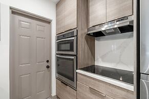 Lauderdale 1 Bedroom Lux by Opus