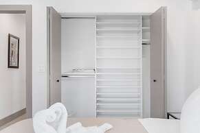 Lauderdale 1 Bedroom Lux by Opus