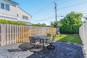 Lauderdale 1 Bedroom Lux by Opus