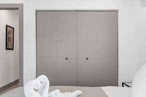 Lauderdale 1 Bedroom Lux by Opus