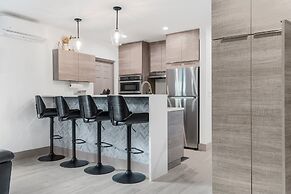 Lauderdale 1 Bedroom Lux by Opus