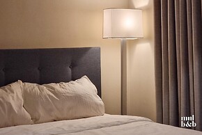 Condo Unit in Uptown Parksuites T2 Bgc