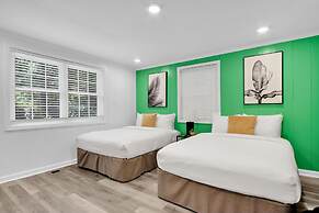 Macon Ranch 10 Qn Beds Hottub