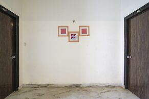 iROOMZ Grand Aarvi Suites