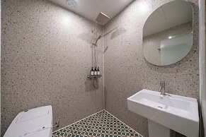 DK INCHEON AIRPORT HOTEL