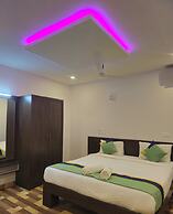 Treebo Elite Plaza, 700 Mtrs From Madikeri Fort