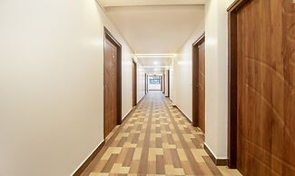 Treebo Elite Plaza, 700 Mtrs From Madikeri Fort