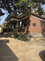 Olive Palm Suites Jinja